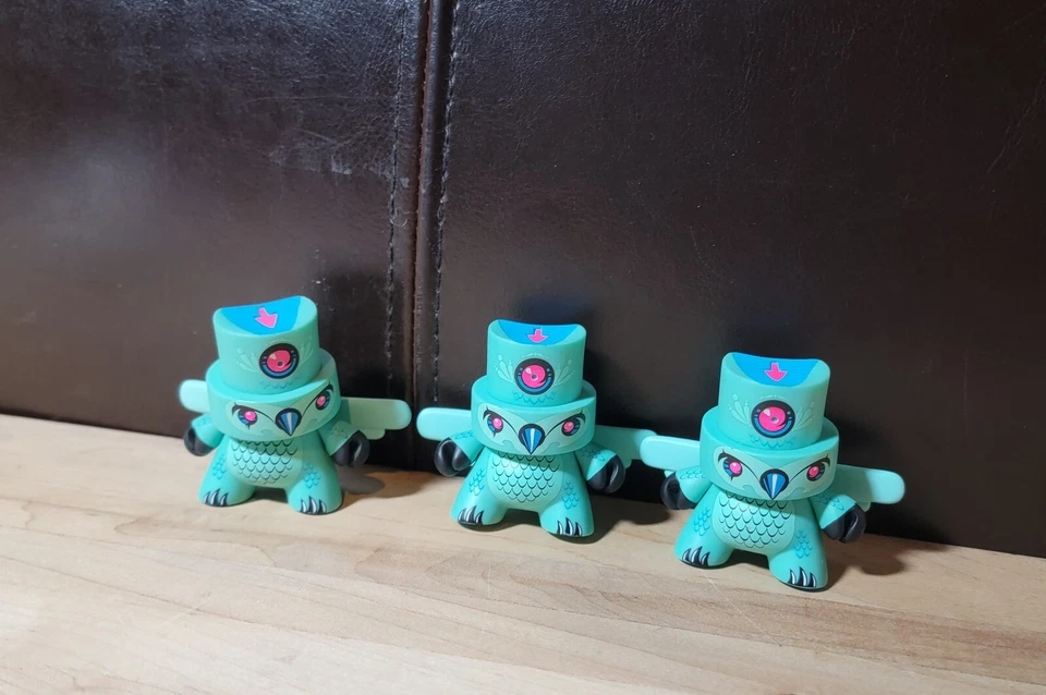 Kidrobot Fatcap Series 3 Devious Owl Hawk Graffiti Art Toy 3" Lot Of 3 Dunny - Image 4 of 4