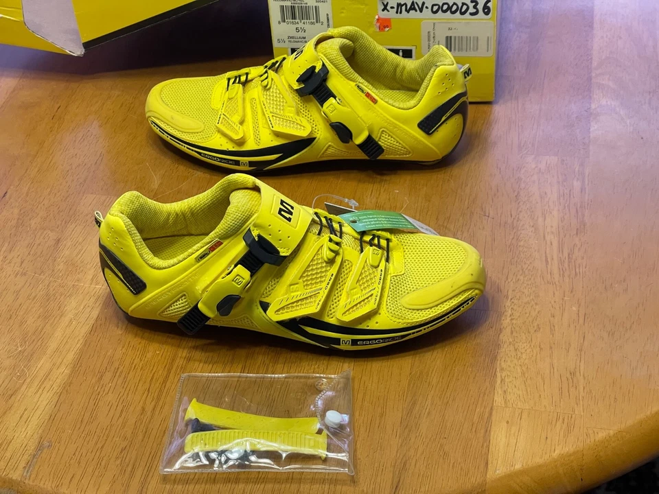 Zapatos de ciclismo Mavic Zxellium amarillo EE. UU. 5,5, UE 38 parte inferior de carbono correas adicionales Foto 4 de 4