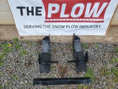Western Ultramount Ultra Mount 2007-2014 Chevy/GMC 1500 Snow Plow 31599 Sierra