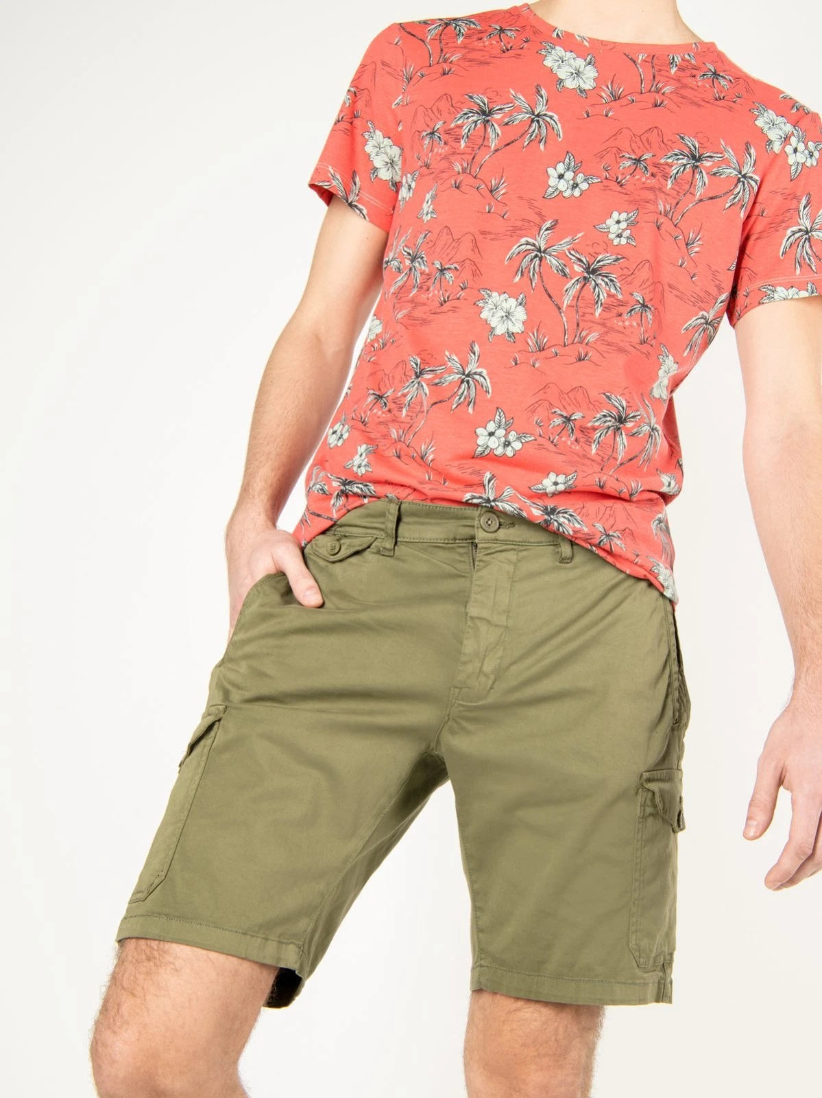 Casual Friday Men's Cargo Shorts Size Small W29 Khaki Green Cotton RRP £50