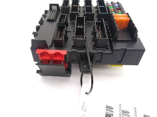 SAAB 9-3 Convertible Fuse And Relay Junction Box Fits 05 06 07 08 - Imagen 8 de 12