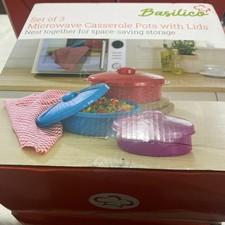 Three Piece Microwave Casserole Pot Set with Vented Lids Space Saving Cookware