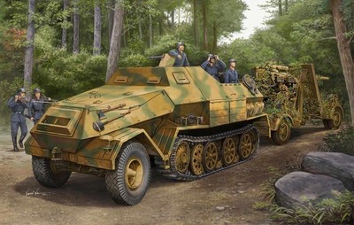 TRUMPETER 01584 MODEL SD.KFZ.8 ARMORED 12T 1/35