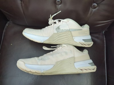 Size 7 - Nike Metcon 8 Light Soft Pink Metallic Silver Women