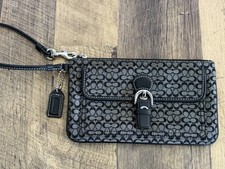 Coach Signature Mini Clutch Wallet Black Vintage Wristlet