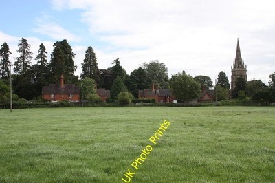 Foto A2 Madresfield Dorf Great Malvern Die überwiegende Mehrheit davon PR C2010