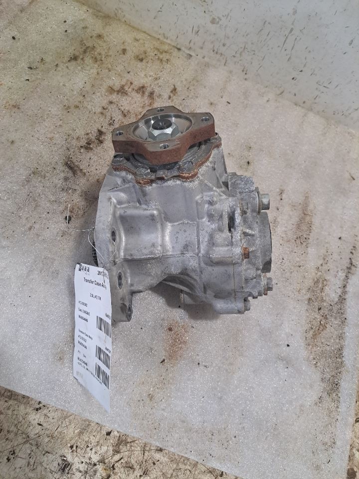 2017 Rogue Transfer Case Sku#4354646