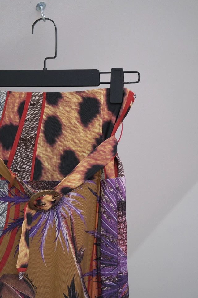 Falda Roberto Cavalli Lujo Vintage Mujer Multicolor Viscosa Estampado Animal Talla 42 Foto 2 de 4