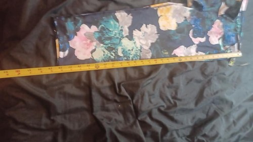 NEU Old Navy Active Mid-Rise Fitted Crop Go Dry Leggings Größe Large Blumenmuster - Bild 5 von 6