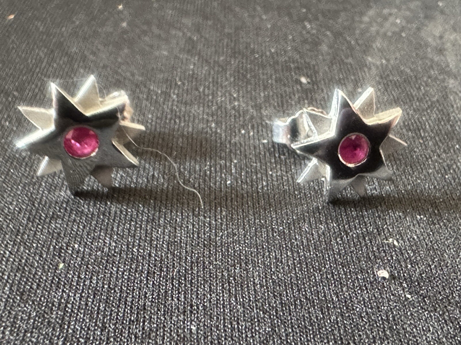 18K Solid White Gold Ruby Star Stud Earrings 3.87… - image 2