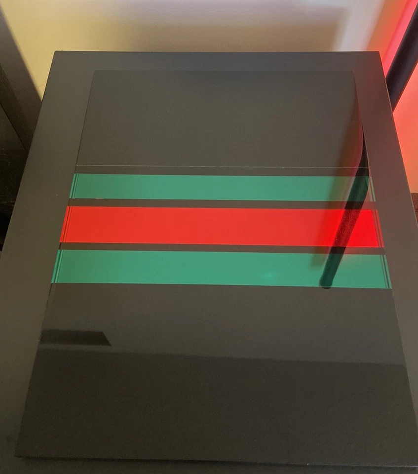 Reflective Gucci Inspired 3D Wall Art Plaque, Fine Art, High Fashion 14x12 - Image 2 of 4