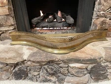 GEORGE III STYLE VINTAGE SERPENTINE BRONZE BRASS FIREPLACE FENDER SURROUND 