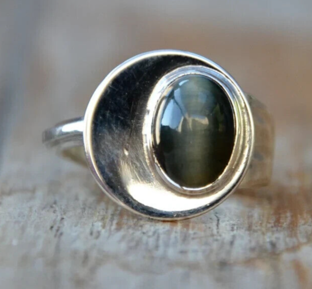 Unique Style SZ:8 US Natural Quartz Cats eye 925 Sterling Silver