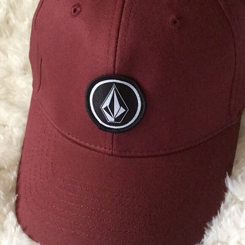NWT Volcom V Quarter Stretch Fitted Hat Cap Circle Logo Patch Size S/M - Picture 10 of 12