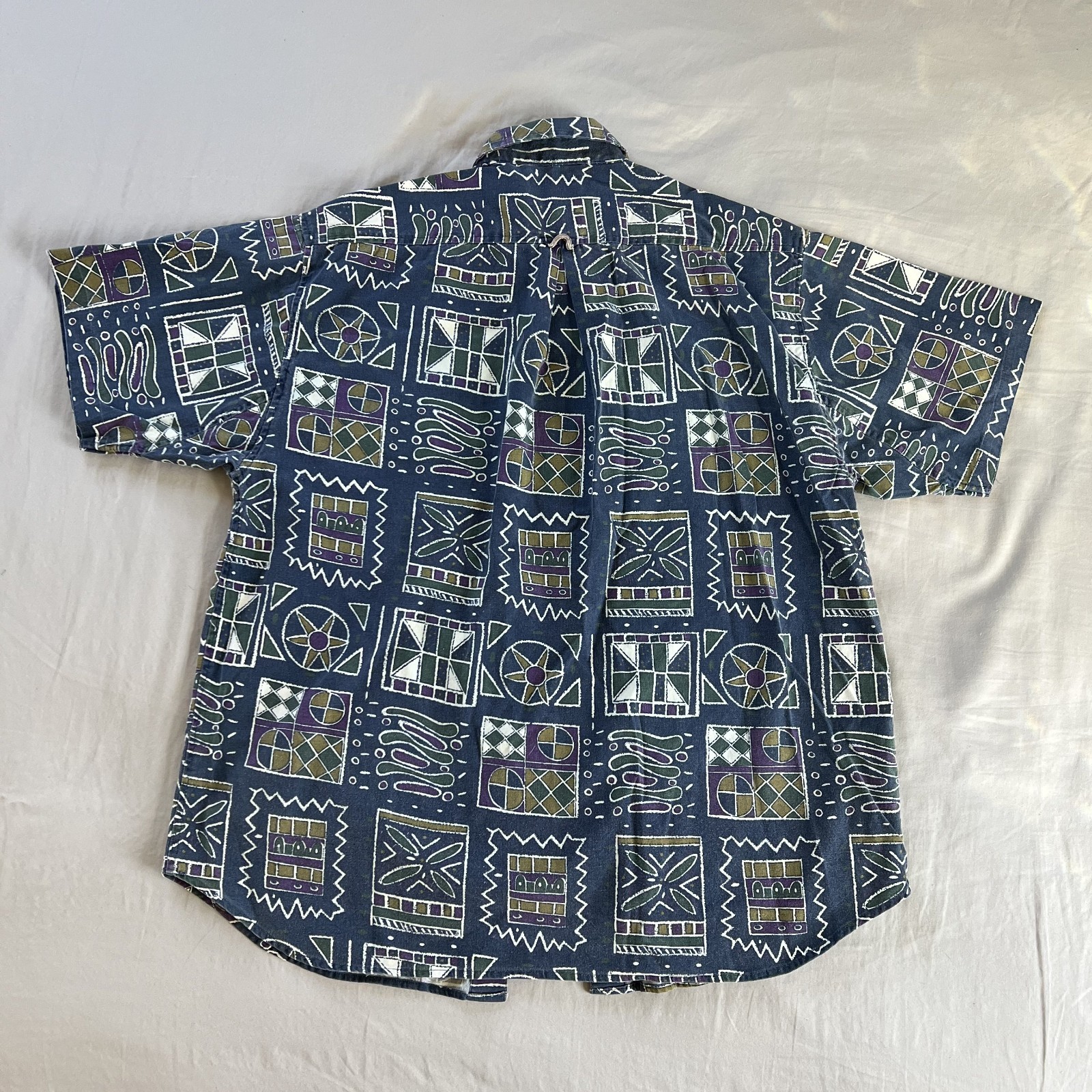 Vintage Patterned ExOfficio Collared Button-Up Sh… - image 2