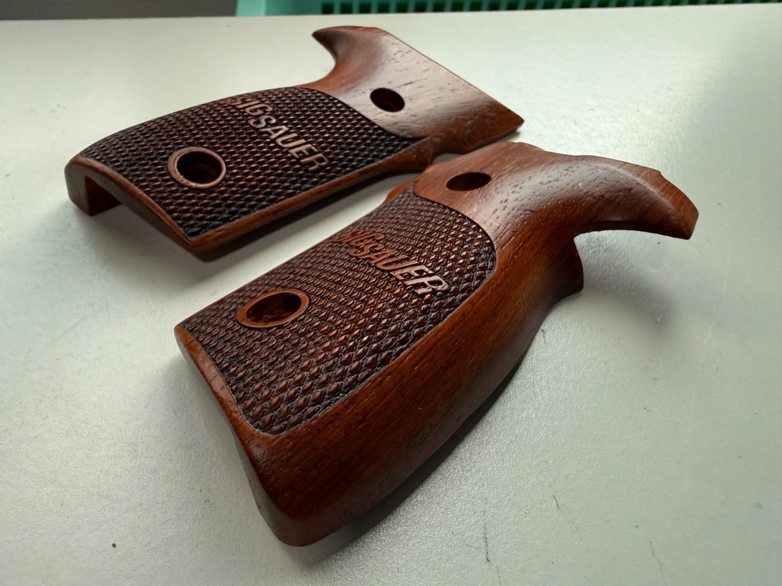 New Praduak wood Grips For 5iq sauer (S S p229) all Checker grips ...