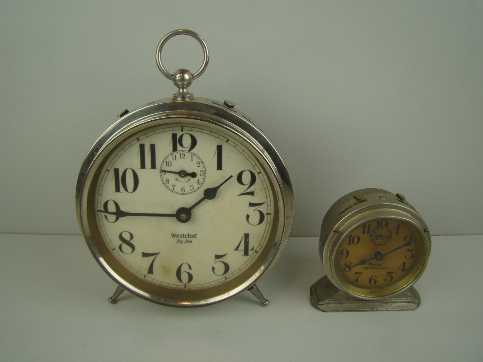 2 VINTAGE WESTCLOX BABY BEN BIG BEN ALARM CLOCK FOR REPAIR