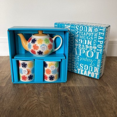Whittard Tee für zwei Set Teekanne zwei Tassen verpackt Geschenkset handbemalt Sterne multi