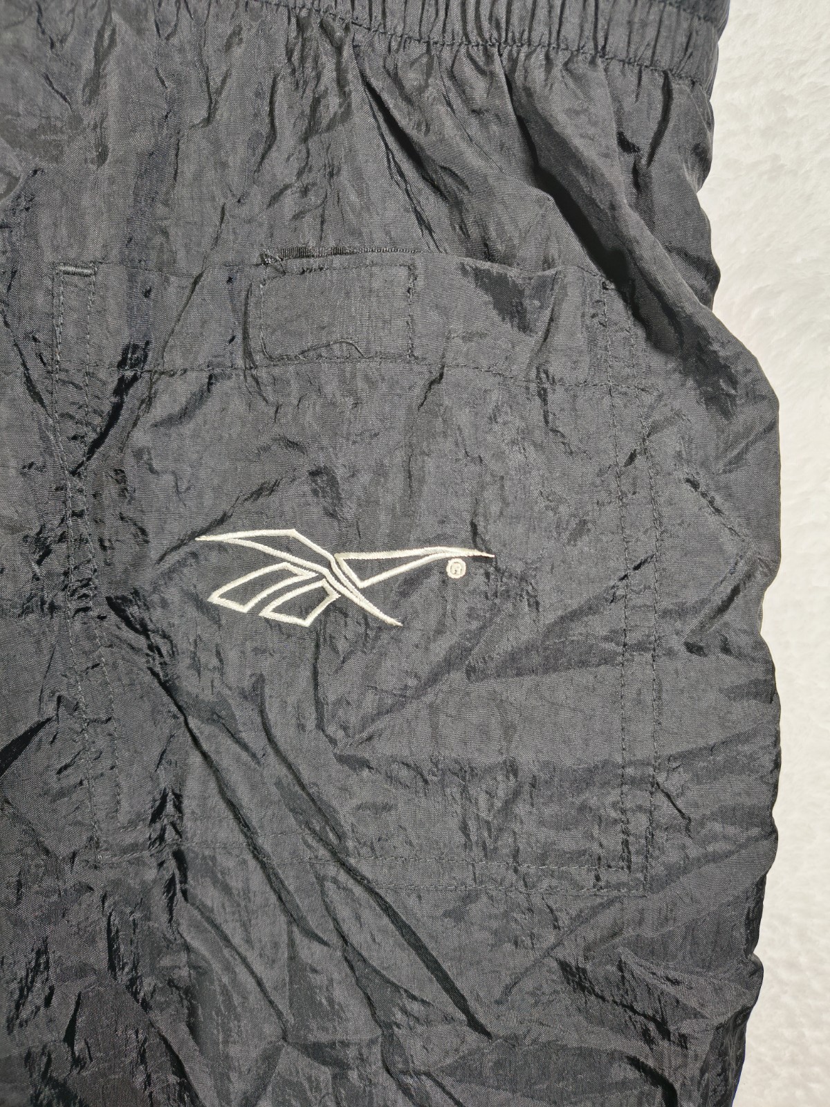  90's Vintage Reebok Black Nylon Lined Track Pants Windbreaker Joggers Size L  thumbnail 3