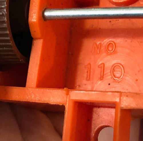 AVON VINTAGE VIKING TOYS SWEDEN #110 ORANGE & BROWN PLASTIC TOY JEEP CAR TRUCK - Picture 9 of 9