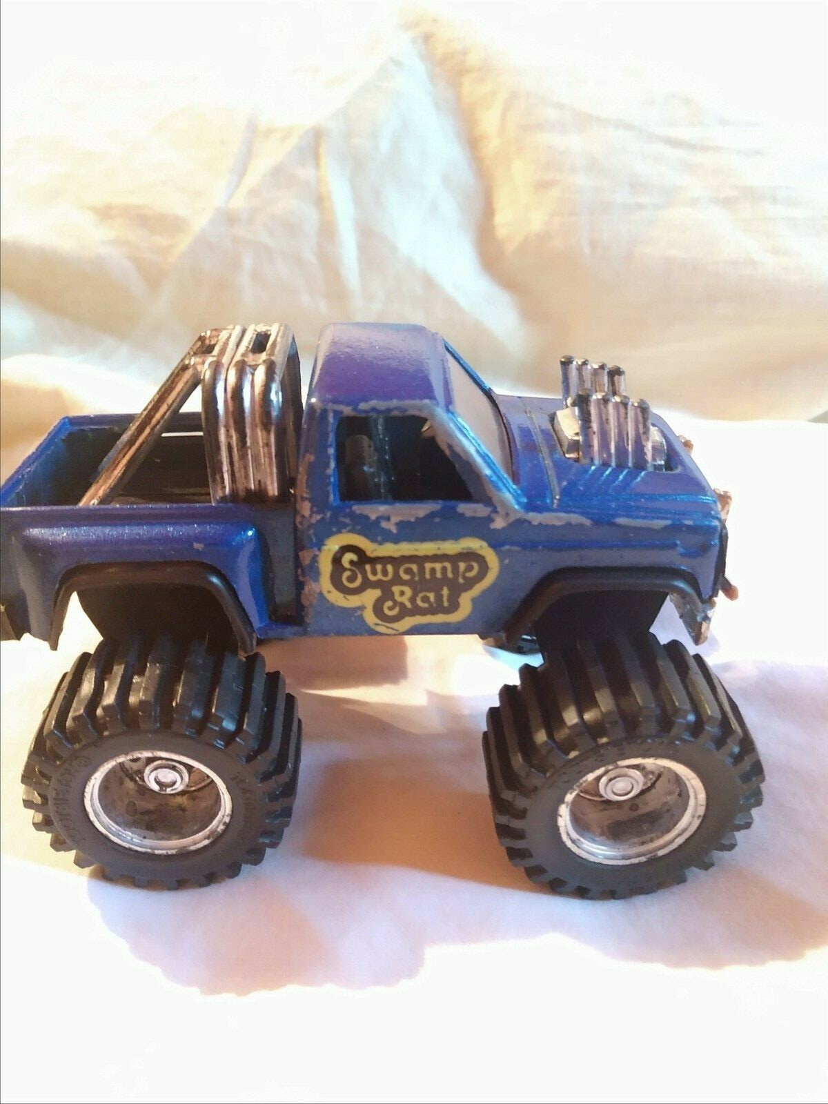 Picture 2 of 5