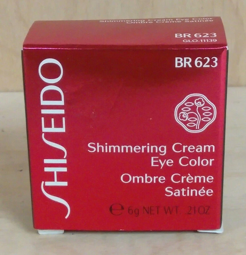 Color de ojos crema brillante Shiseido en BR623 SHOYU 0,21 oz - marrón oscuro brillante Foto 2 de 4