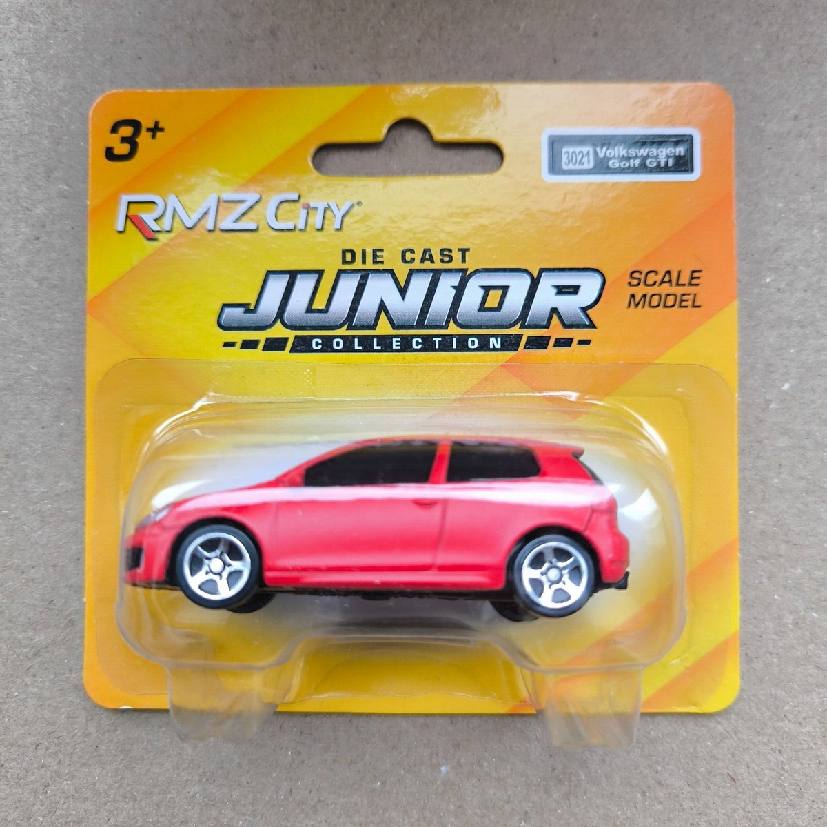 VOLKSWAGEN GOLF GTI RED RMZ City 1/64 car scale matchbox hotwheels