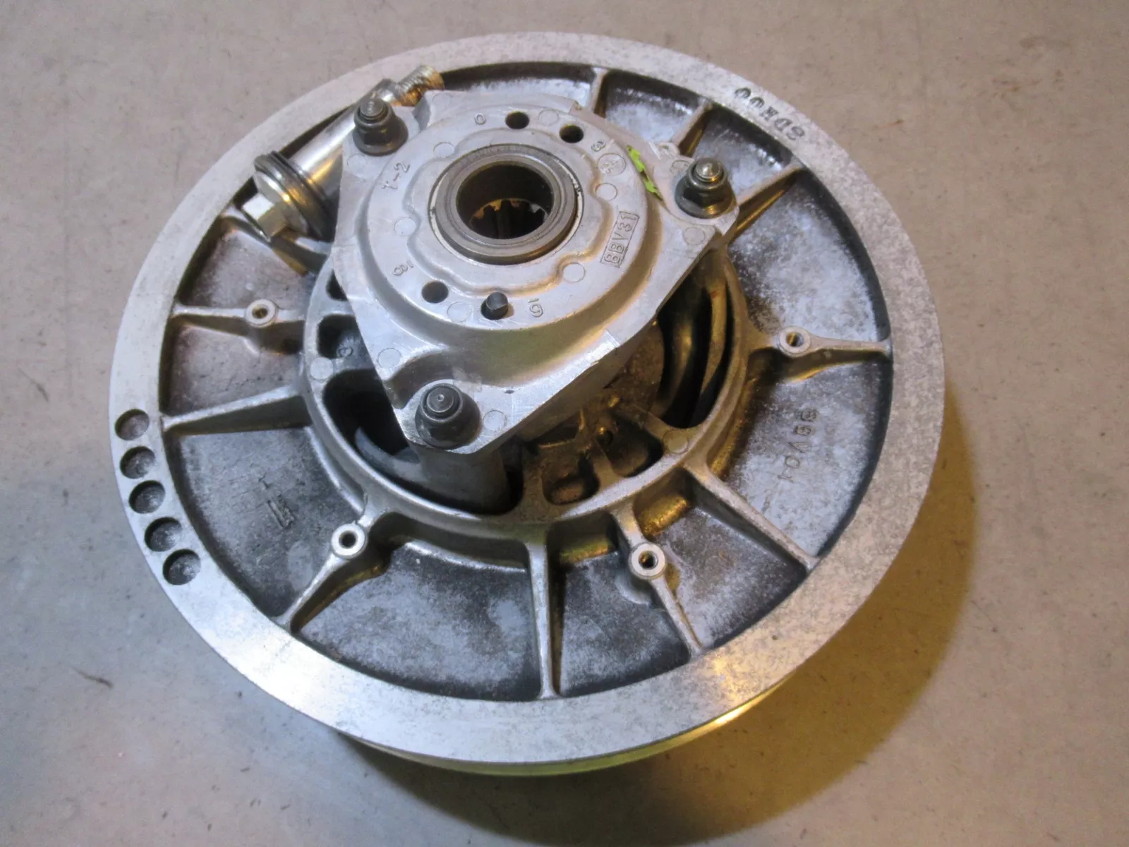 Yamaha Viper 700 Secondary Driven Clutch 2003 #8