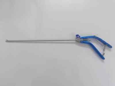 Laparoscopic V-Type Needle Holder Curved Right Hand Jaw Instrument 5mm 330mm