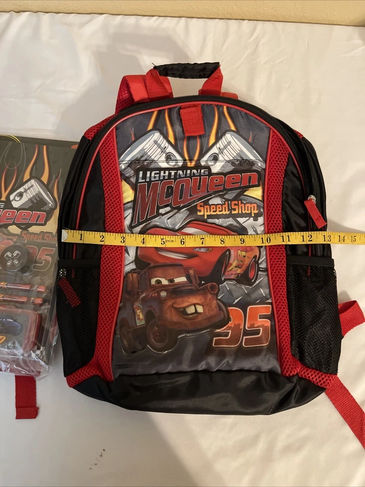 Mochila Juvenil Disney Cars Roja Negra y Suministros Escolares Gran Premio Lote 2 Foto 3 de 4