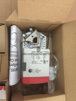 ONE NEW IN BOX   CN6110A1003 damper drive floating point regulated #lk