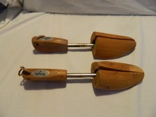 C-26 VINTAGE WRIGHT ROCHESTER SHOE TREE COMPANY WOODEN SHOE STRETCHERS LARGE
