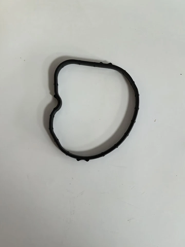 OEM Thermostat Housing w/Gasket LR027158 2012-18 Land Range Rover Evoque LR2 - Imagem 4 de 4