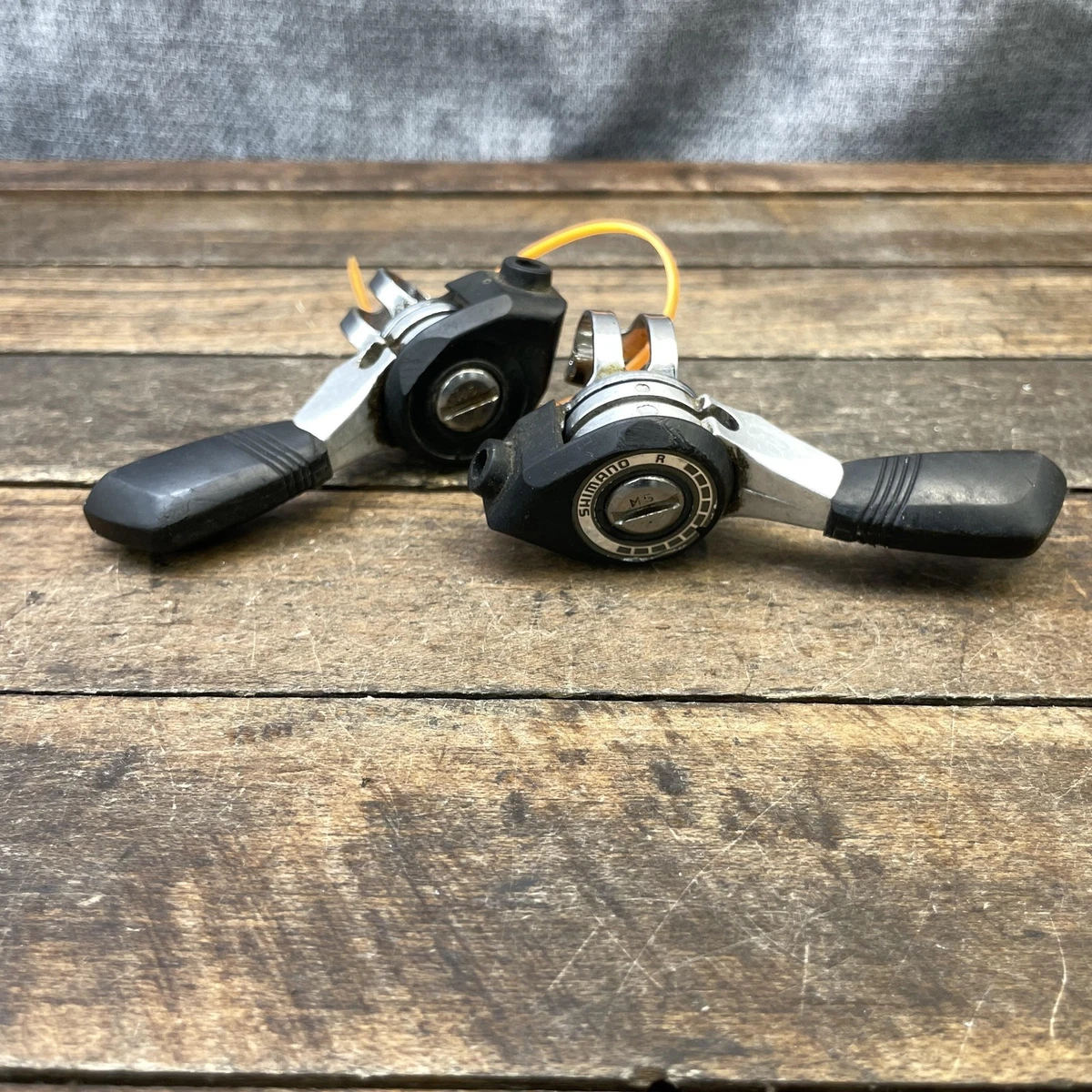 Pare-brise moto taille origine ERMAX HONDA NX 650 DOMINATOR . Ces