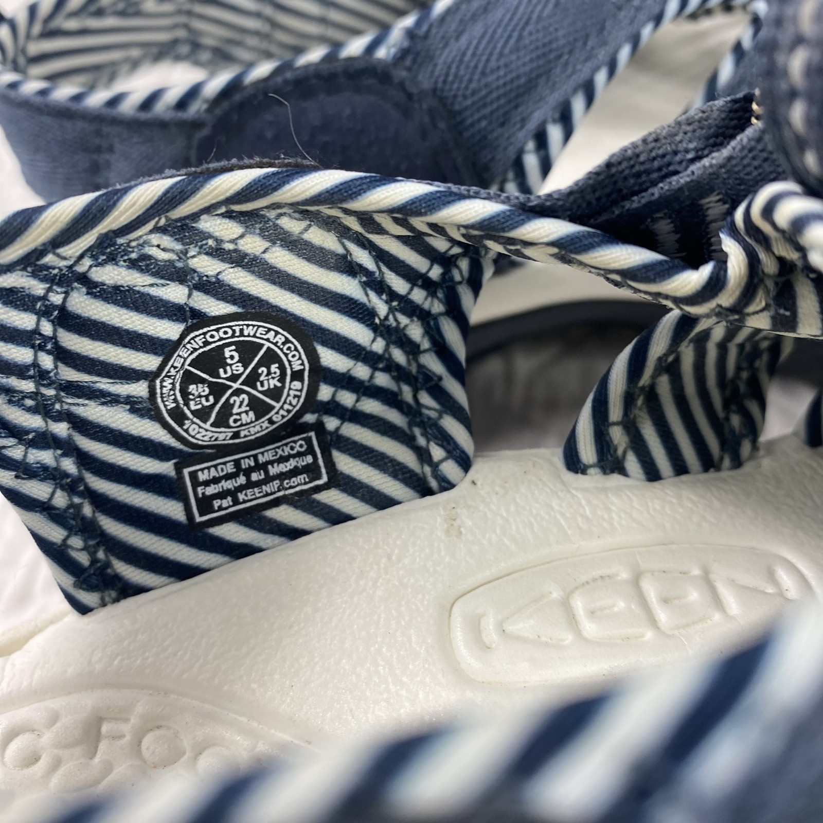 Scarpe Keen Newport H2 donna taglia 5 blu bianco righe sandali impermeabili escursionismo