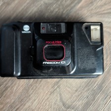Minolta Freedom 101 Date Point  Shoot 35mm Film Camera  WORKS