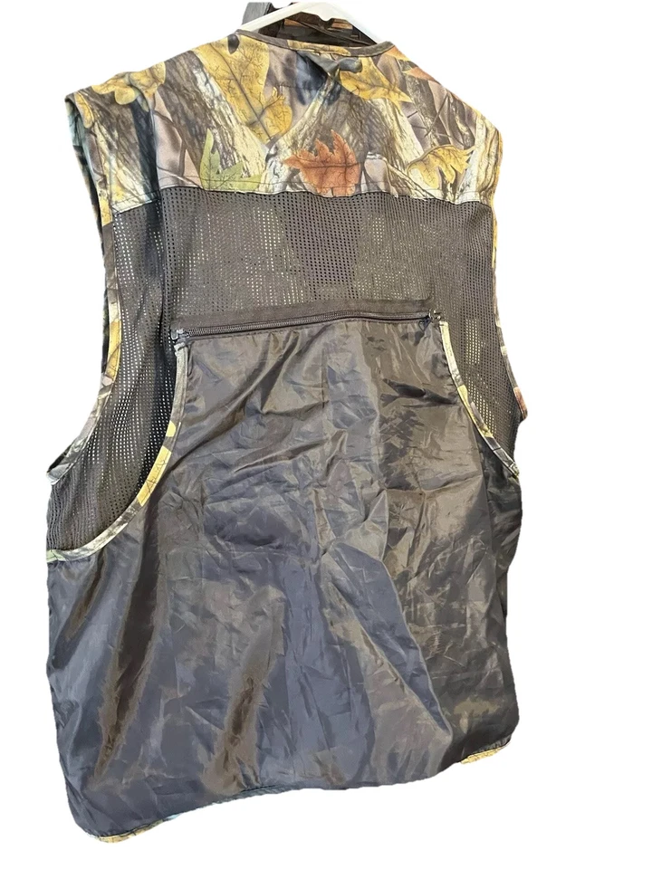 MASTER SPORTSMAN RUGGED OUTDOOR GEAR HUNTING VEST - Image 2 of 3