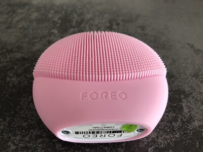 FOREO LUNA FOFO SMART GESICHTSREINIGUNGSBÜRSTE FUCHSIA NEUWERTIG