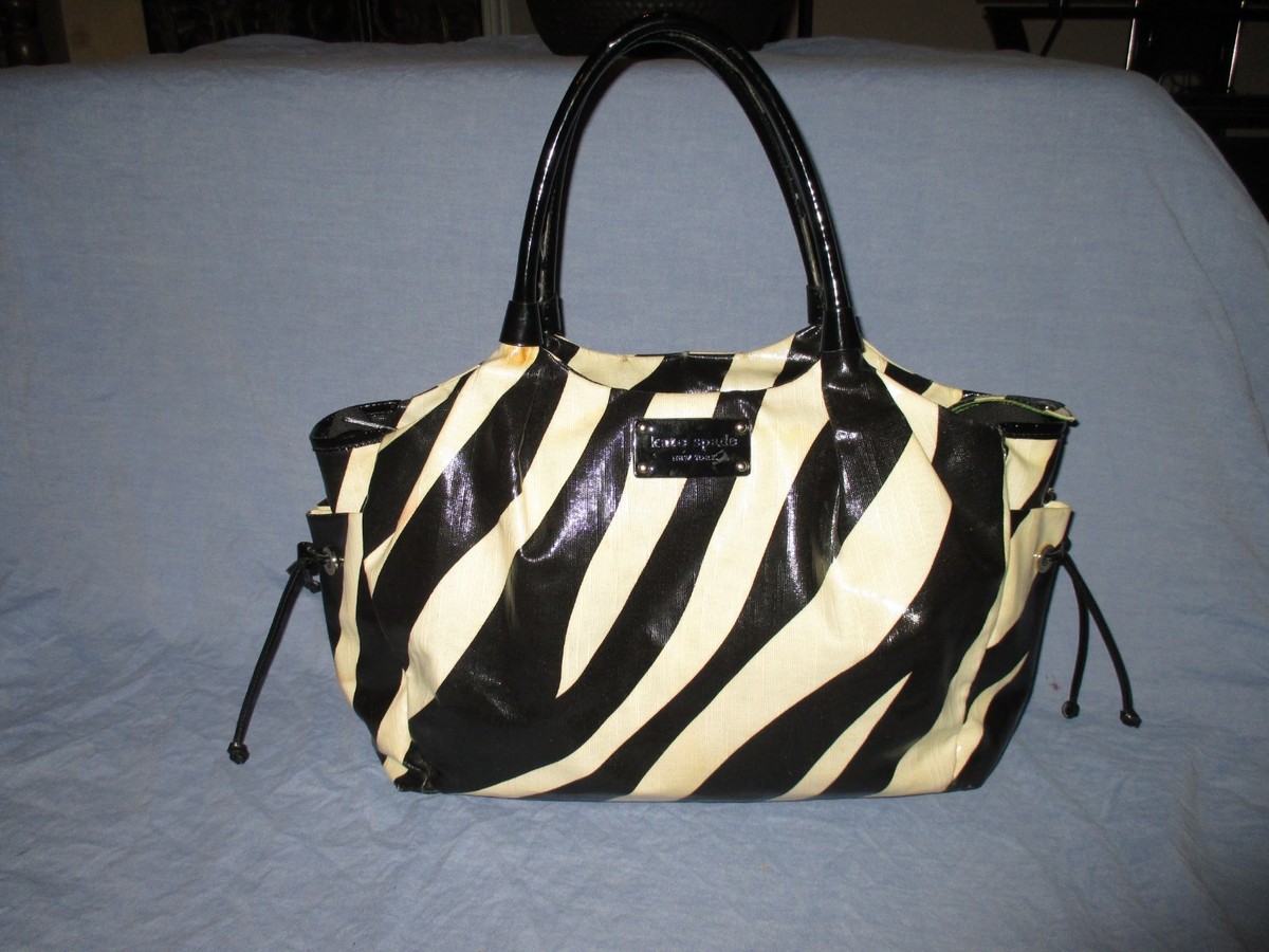 バッグ Kate Spade Classic Spade Stevie Baby Bag KATE SPADE Classic Spade Stevie Baby Bag in Stucco