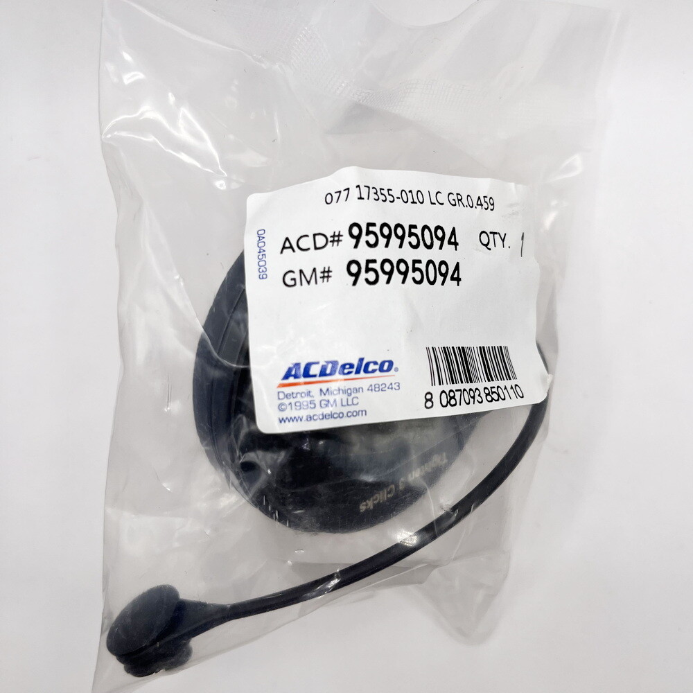 New Fuel Tank Gas Cap OEM 95995094 for Buick Cadillac Chevrolet Savana Envoy XUV