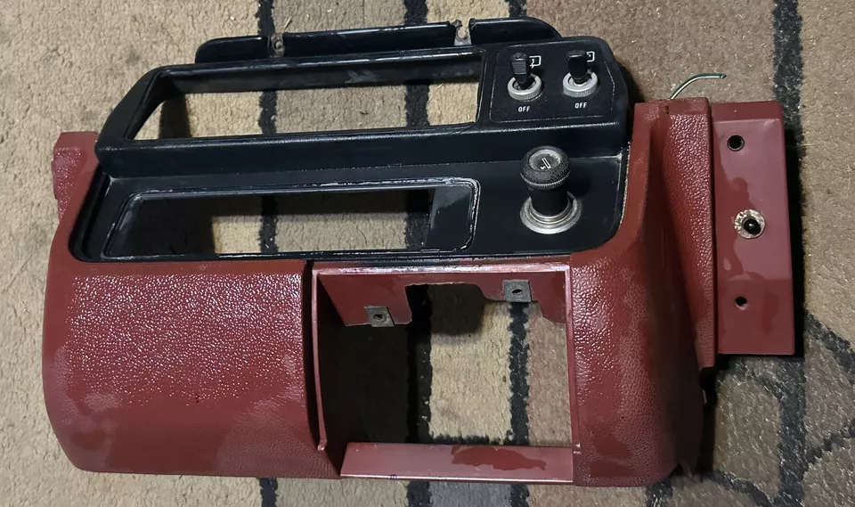 Radio central AMC Eagle años 80, descongelación, bisel interruptor de lavado Foto 2 de 3