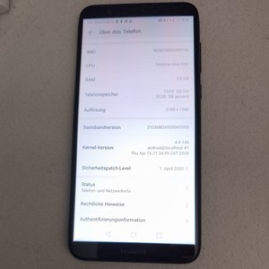 Huawei 51092CTF P smart Dual-Sim 14,35 cm (5,6 Zoll) Smartphone (32GB)