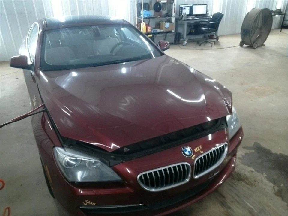 Driver Grille Upper Bumper Mounted Chrome And Black Fits 12-15 BMW 640i - Image 4 of 4