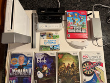 Nintendo Wii RVL-001 USA Tested Bundle 2 Original Remotes 6 Games Mario