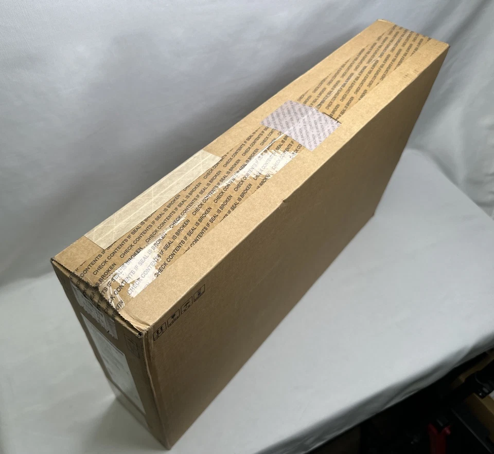 Acer Nitro V Gaming Laptop i5-13420H/8GB RAM/512 SSD RTX4050 - BRAND NEW! - Image 2 of 3