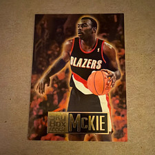 SkyBox 1995 Aaron McKie Rookie #276 Portland Trail Blazers NBA Trading Card. rookie card picture