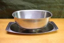 Regal Stainless Steel Oval Serving Bowl (s) Attached Underplate Black Accent MCM