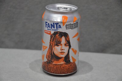 UK 330ml Dose Fanta Orange Zero Sugar Beetlejuice Jenna Ortega Halloween 2024 Neu