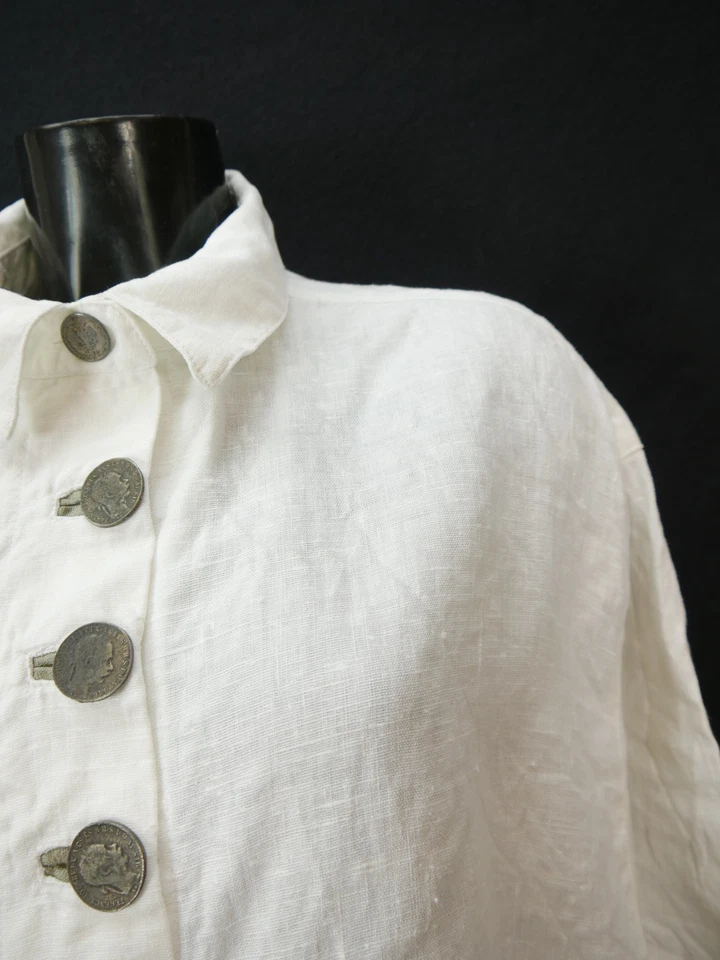 Gr.44 Trachtenbluse weiß Bluse Stockerpoint Leinen mit tollen Knöpfen TB7178 - Bild 2 von 4