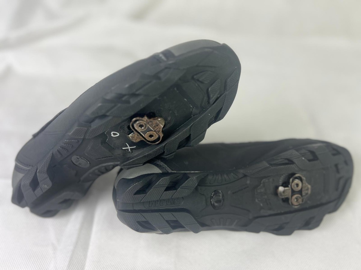 Chaussures VTT Pearl Izumi – Taille EU 41 / US 10.5 – Noires
